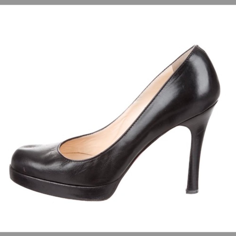 Christian Louboutin Black Leather Platform Pump Size 39.5
